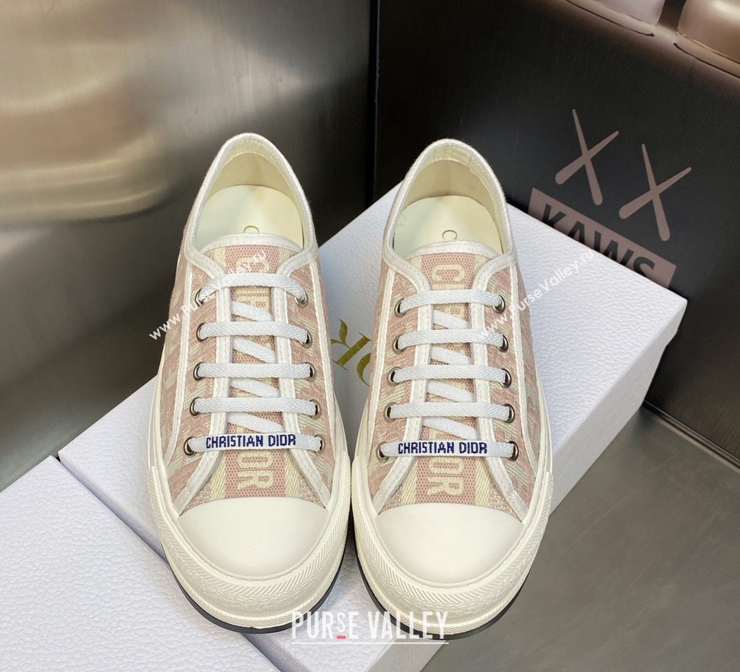 DIOR WalknDior Platform Low Top Sneakers in Gold Oblique Embroidered Cotton 2023 (modeng-23092504)