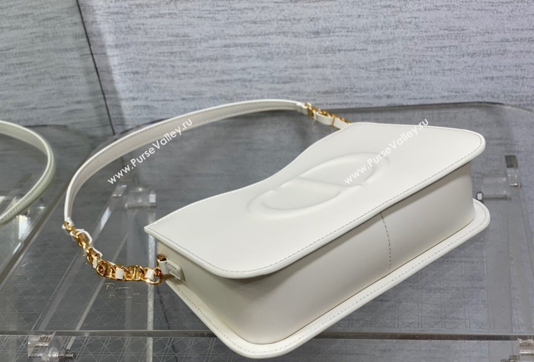 Dior CD Signature Hobo Mini Bag in White Calfskin with Embossed CD Signature 2023 (XXG-23100606)