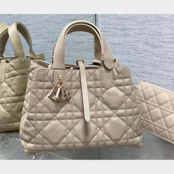 Dior Medium Toujours Bag in Macrocannage Calfskin Beige 2023 (XXG-23100603)