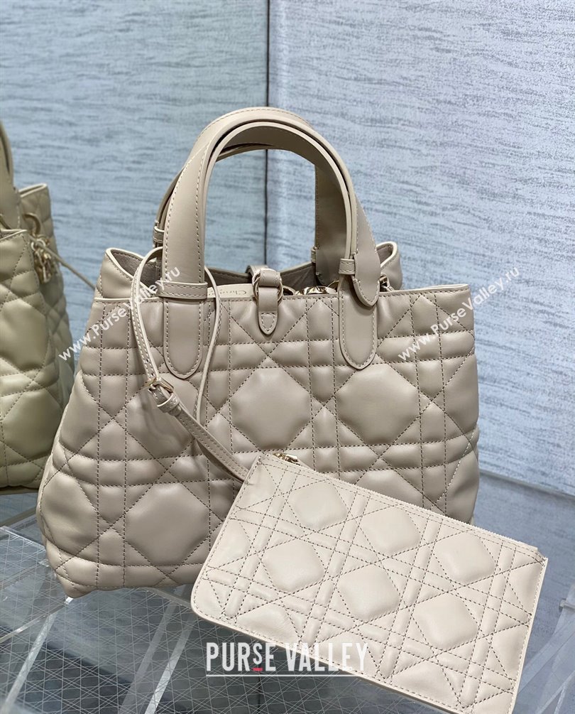 Dior Medium Toujours Bag in Macrocannage Calfskin Beige 2023 (XXG-23100603)