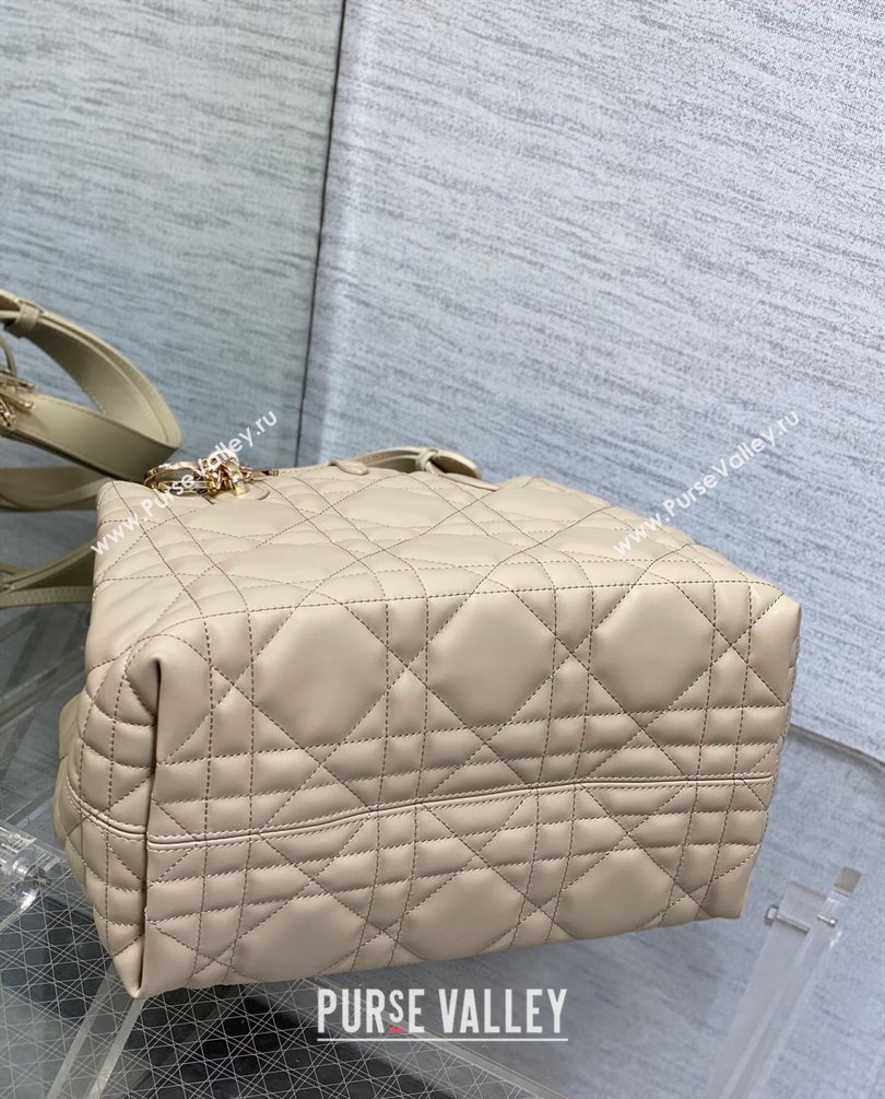 Dior Medium Toujours Bag in Macrocannage Calfskin Beige 2023 (XXG-23100603)