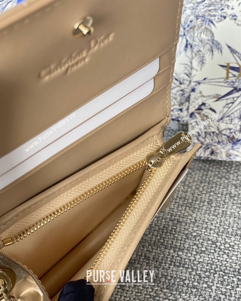 Lady Dior Mini Wallet in Patent Cannage Calfskin Beige (XXG-23092806)