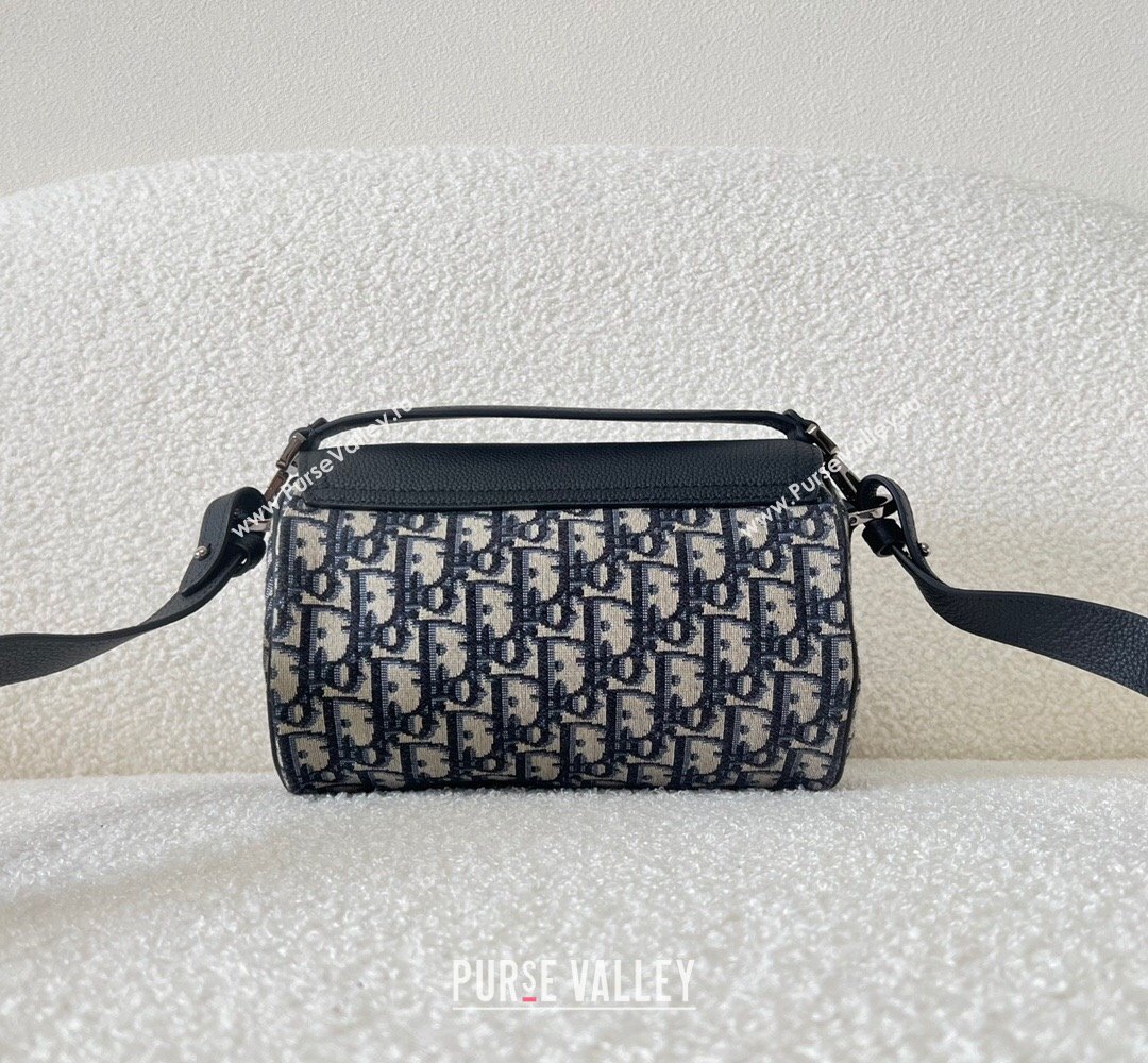 Dior Roller Bag with Strap in Beige and Black Dior Oblique Jacquard and Black Grained Calfskin 2023 (XXG-23100614)