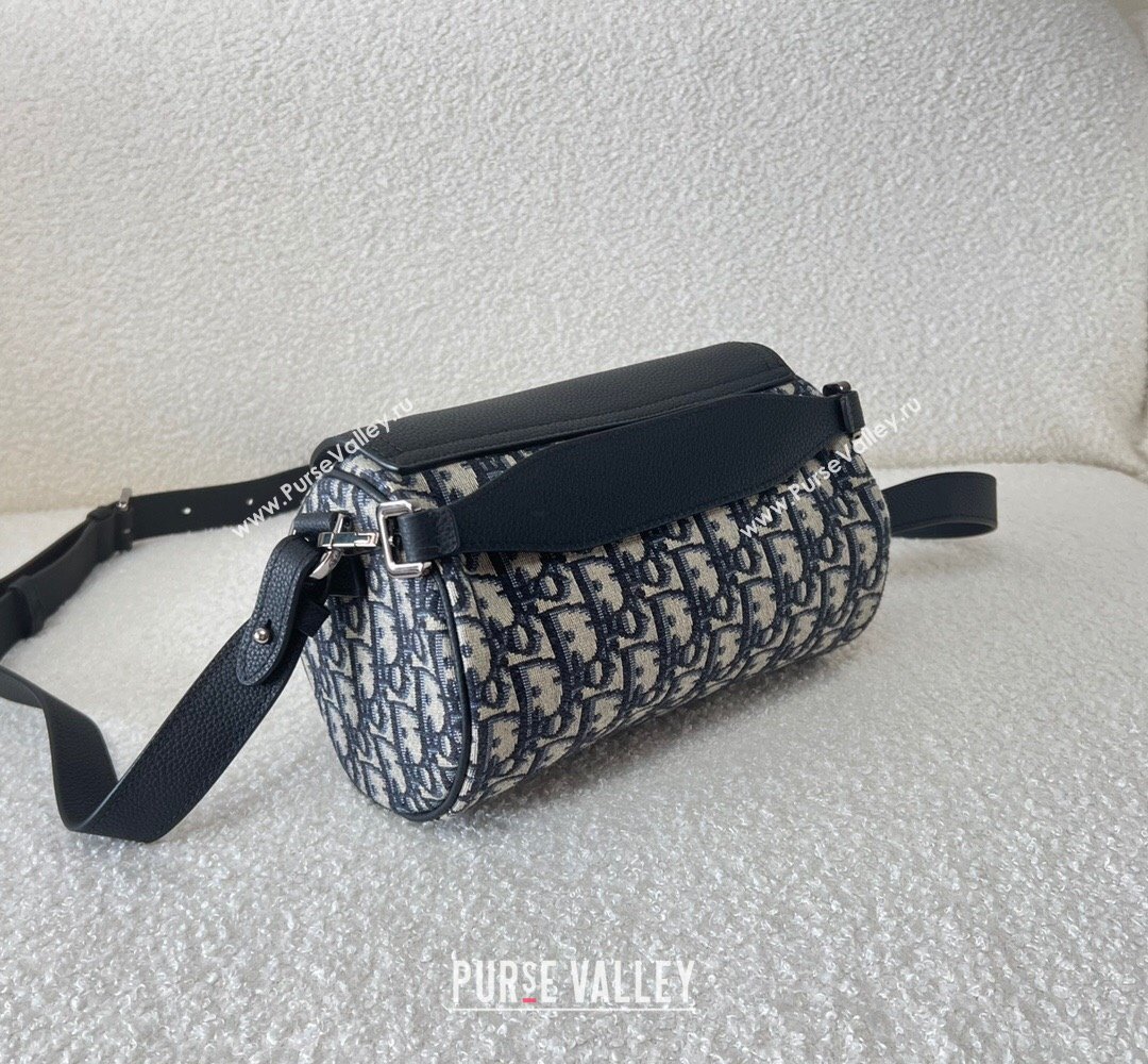 Dior Roller Bag with Strap in Beige and Black Dior Oblique Jacquard and Black Grained Calfskin 2023 (XXG-23100614)