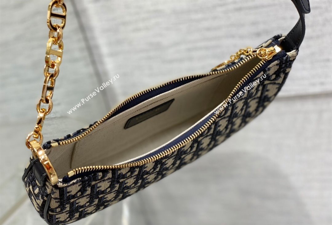 Dior CD Lounge Bag in Blue Dior Oblique Jacquard 2023 (XXG-23100610)