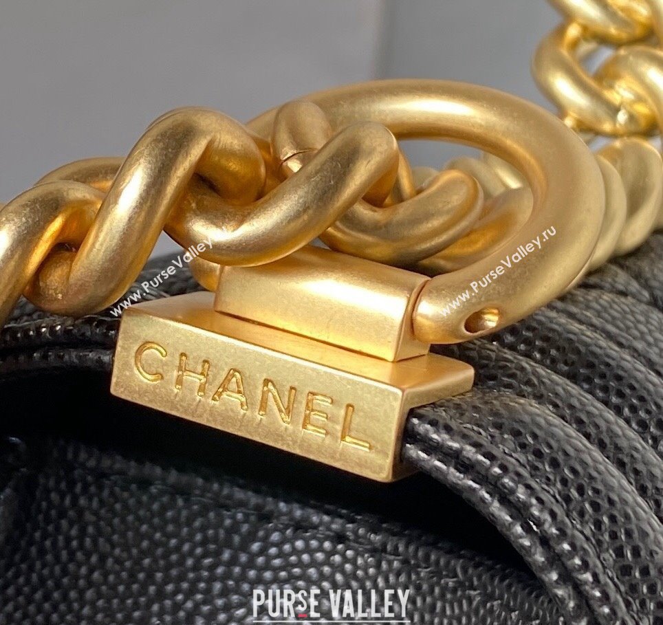 Chanel Grained Shiny Calfskin BOY Flap Bag with Handle A94804 Black 2023 (jiyuan-23100701)