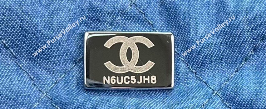 Chanel Denim Patchwork and Glitters CHANEL 22 Small Handbag AS3260 2023 (jiyuan-23101012)