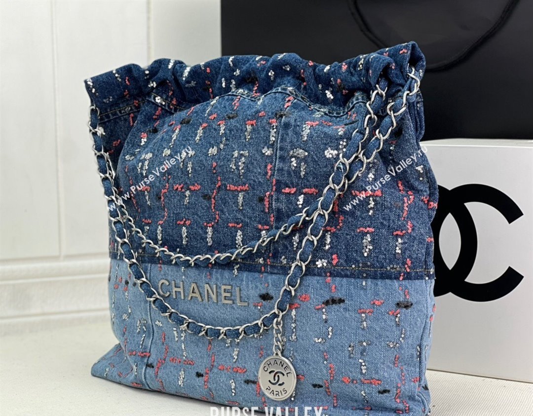 Chanel Denim Patchwork and Glitters CHANEL 22 Handbag AS3261 2023 (jiyuan-23101011)
