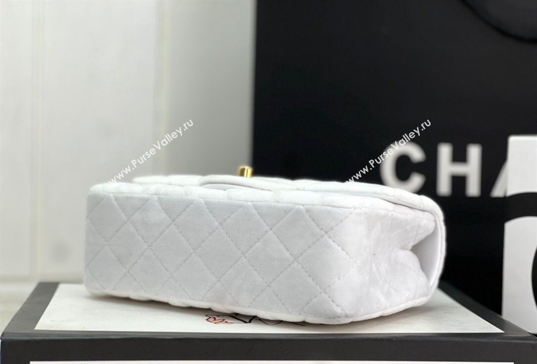 Chanel Wool Tweed Small Classic Handbag A01116 White 2023 (jiyuan-23100911)