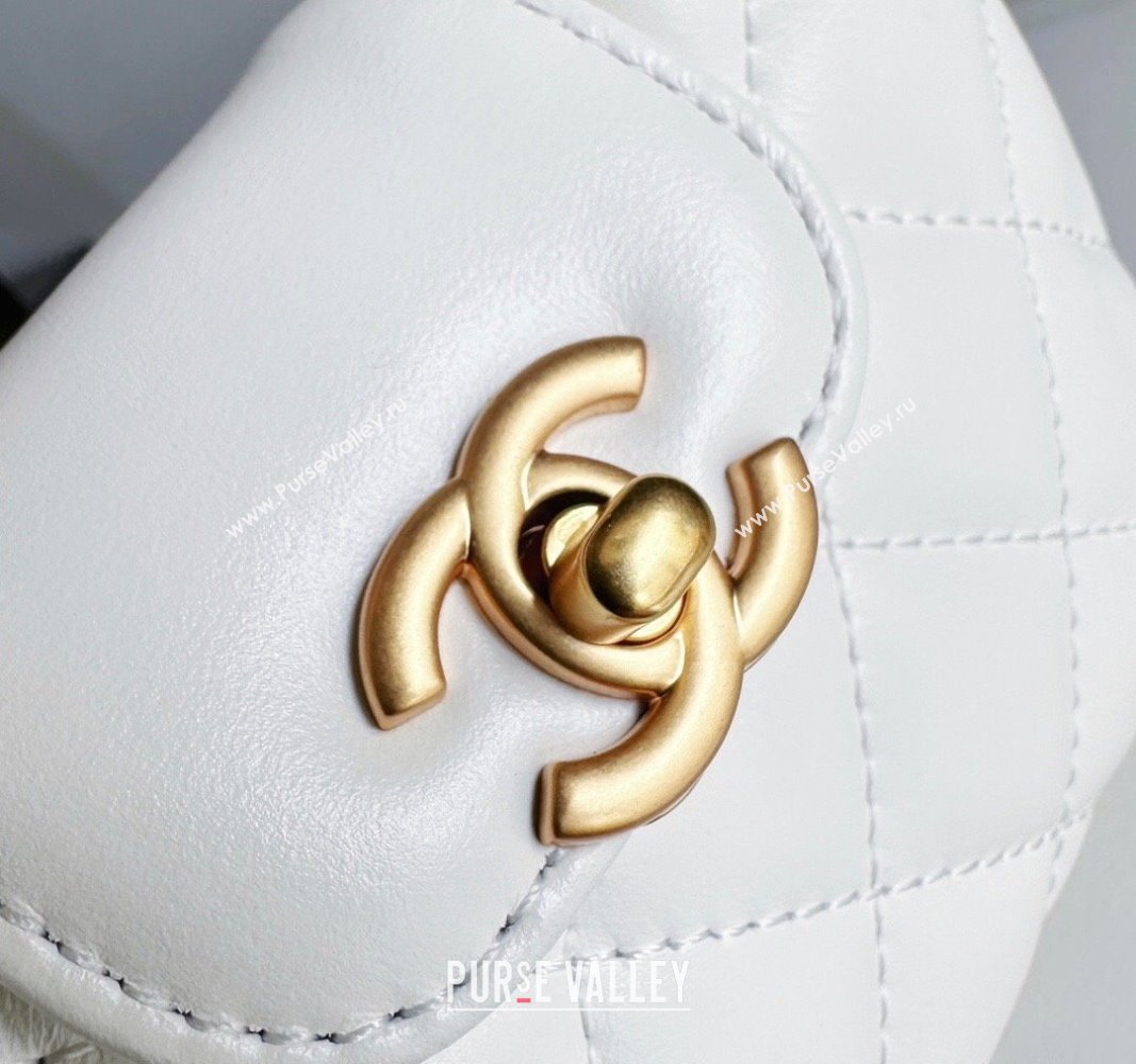 Chanel Shiny Aged Calfskin Clutch with Chain Bag AP3435 White 2023 (jiyuan-23100979)