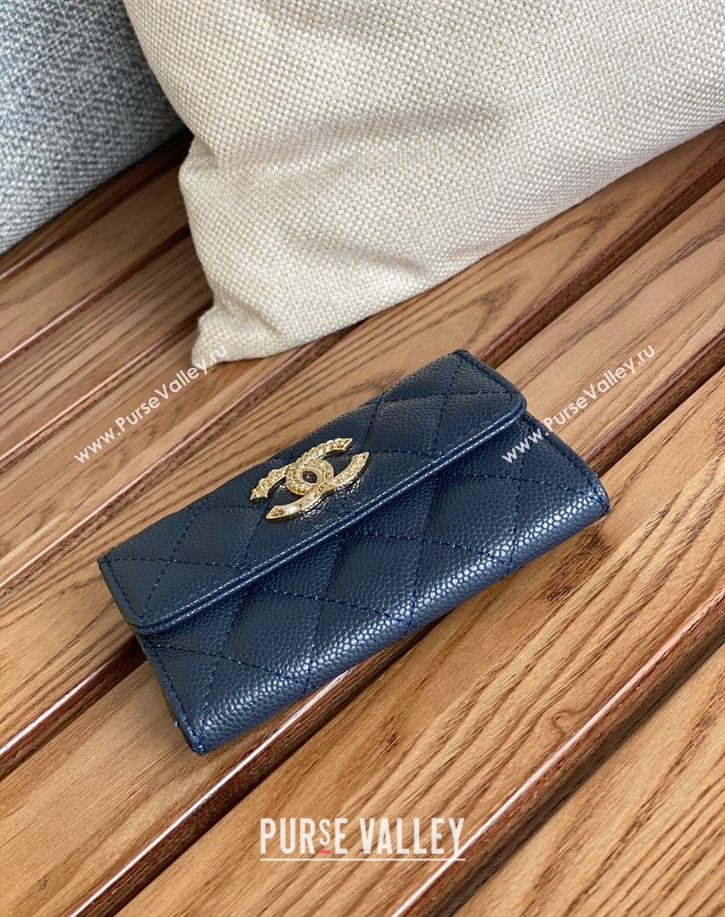Chanel Gold-Tone Metal Logo Flap Card Holder AP3047 in Grained Calfskin Blue (keke-23101130)