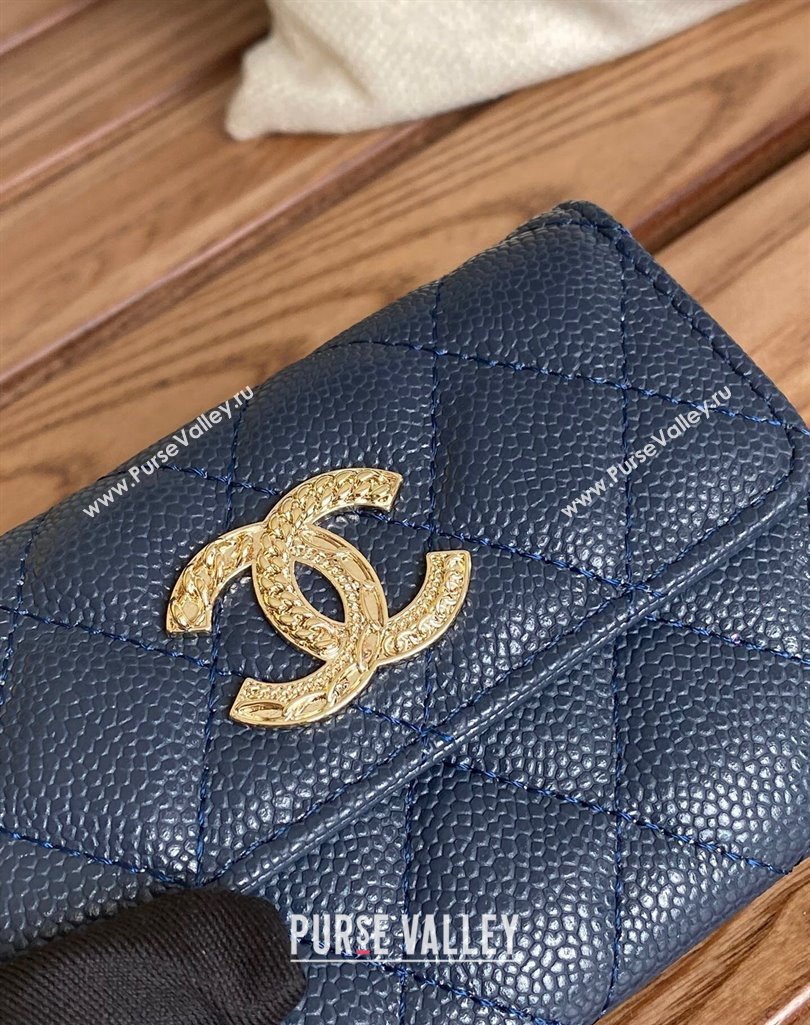 Chanel Gold-Tone Metal Logo Flap Card Holder AP3047 in Grained Calfskin Blue (keke-23101130)