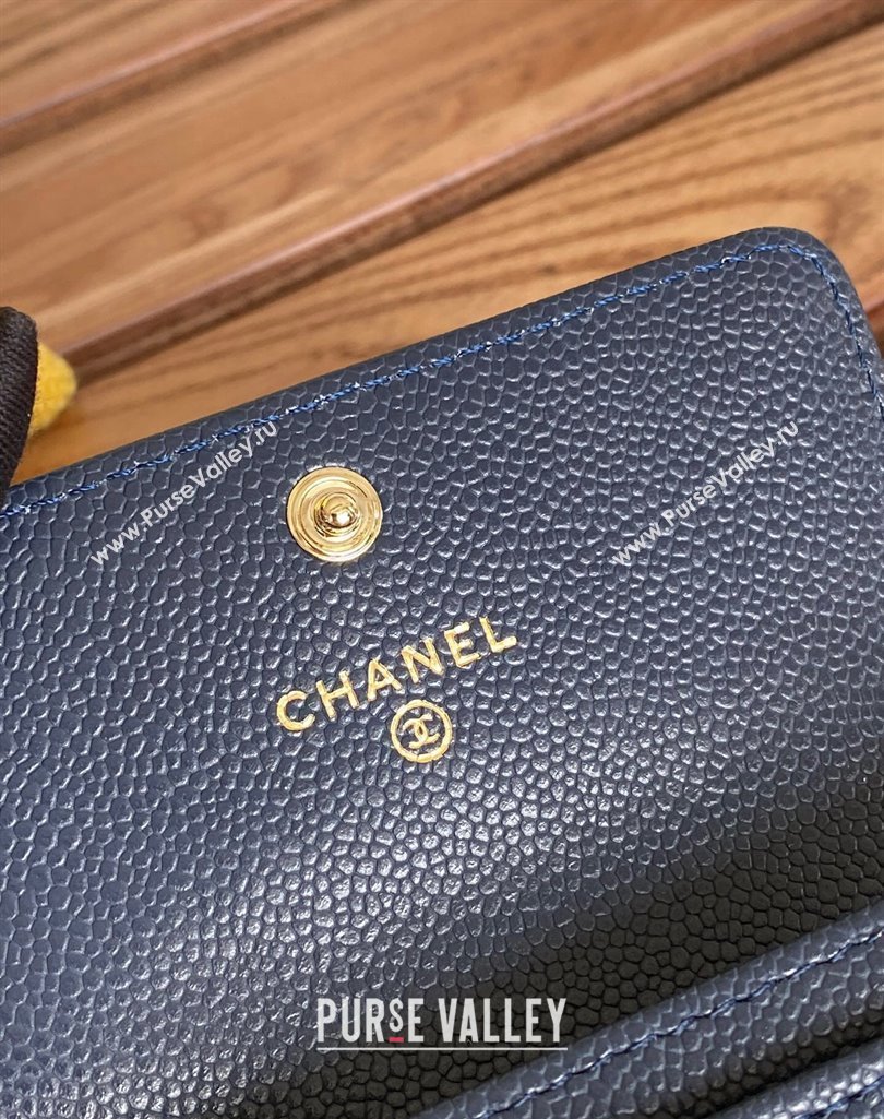 Chanel Gold-Tone Metal Logo Flap Card Holder AP3047 in Grained Calfskin Blue (keke-23101130)