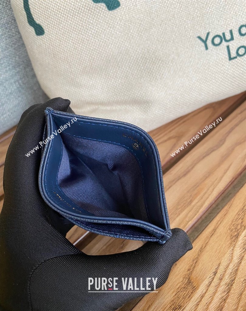 Chanel Gold-Tone Metal Logo Card Holder AP3048 in Grained Calfskin Blue (keke-23101136)