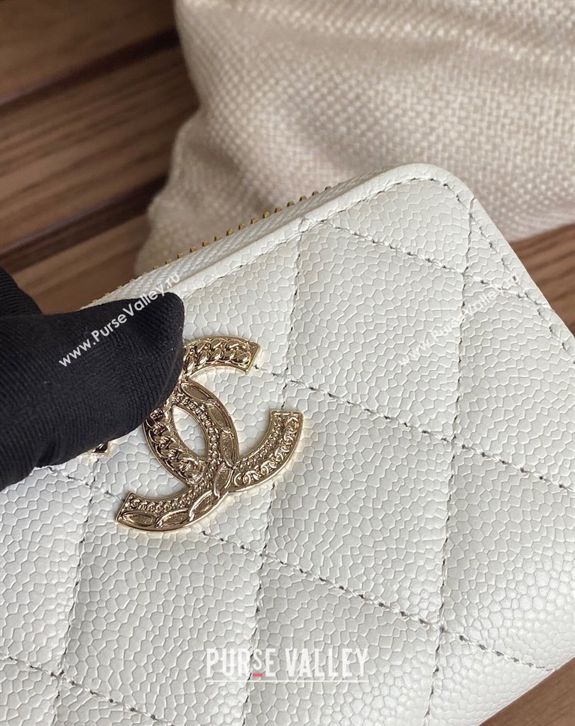 Chanel Gold-Tone Metal Logo Zip Card Holder AP3045 in Grained Calfskin White (keke-23101138)