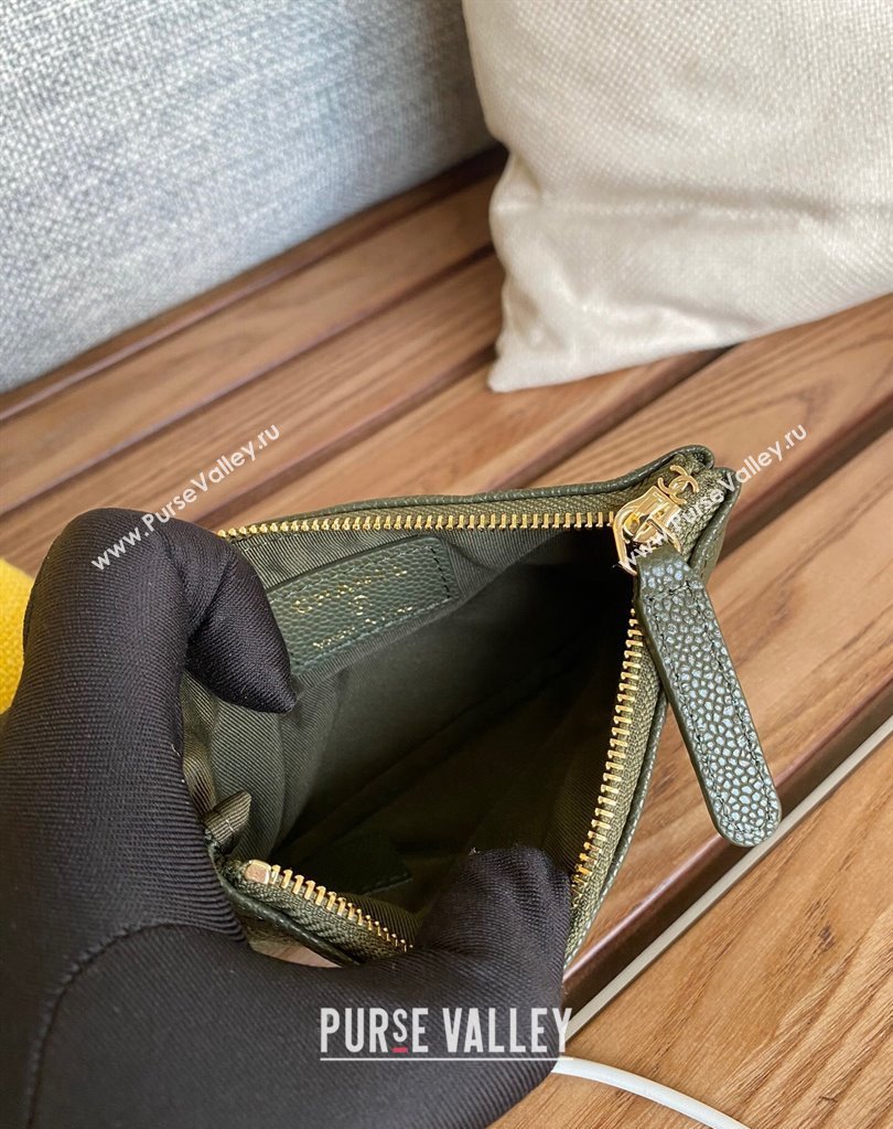 Chanel Gold-Tone Metal Logo Zip Card Holder AP3049 in Grained Calfskin Green (keke-23101148)