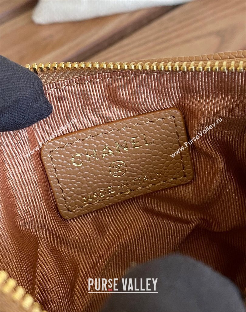 Chanel Gold-Tone Metal Logo Zip Card Holder AP3049 in Grained Calfskin Brown (keke-23101146)