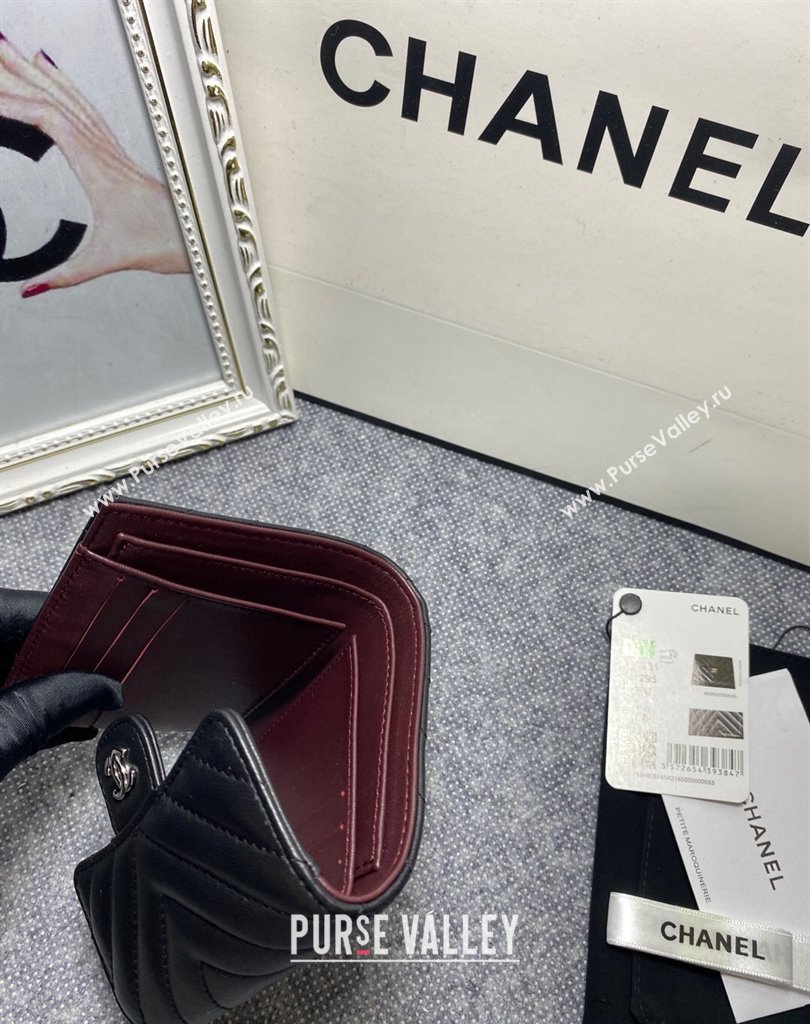 Chanel Classic Small Flap Wallet AP0231 in Lambskin Chevron Black/Silver (keke-23101002)