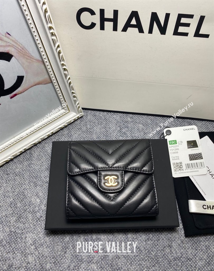 Chanel Classic Small Flap Wallet AP0231 in Lambskin Chevron Black/Gold (keke-23101001)