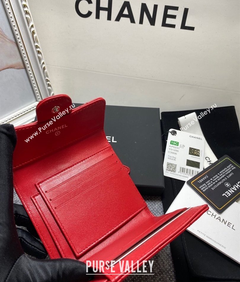 Chanel Classic Small Flap Wallet AP0231 in Lambskin Red/Silver (keke-23101006)