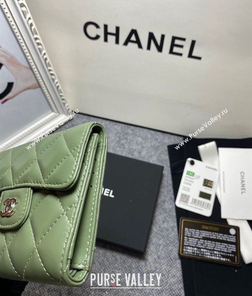 Chanel Classic Small Flap Wallet AP0231 in Lambskin Green/Silver (keke-23101010)