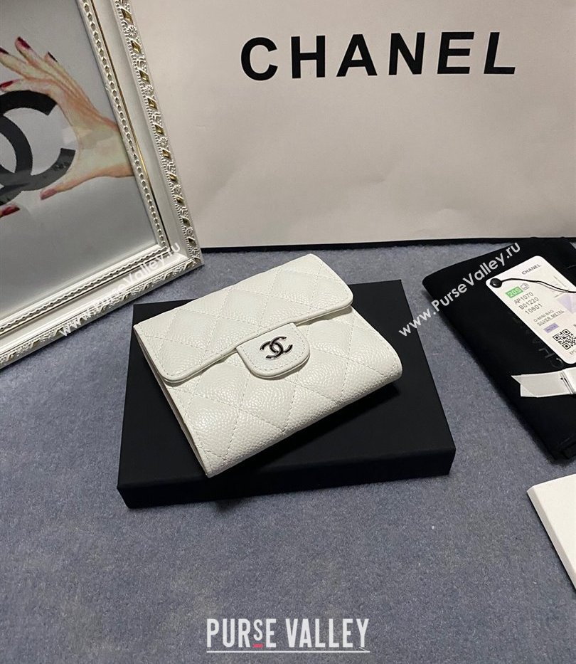Chanel Classic Small Flap Wallet AP0231 in Grained Calfskin White/Silver (keke-23101106)