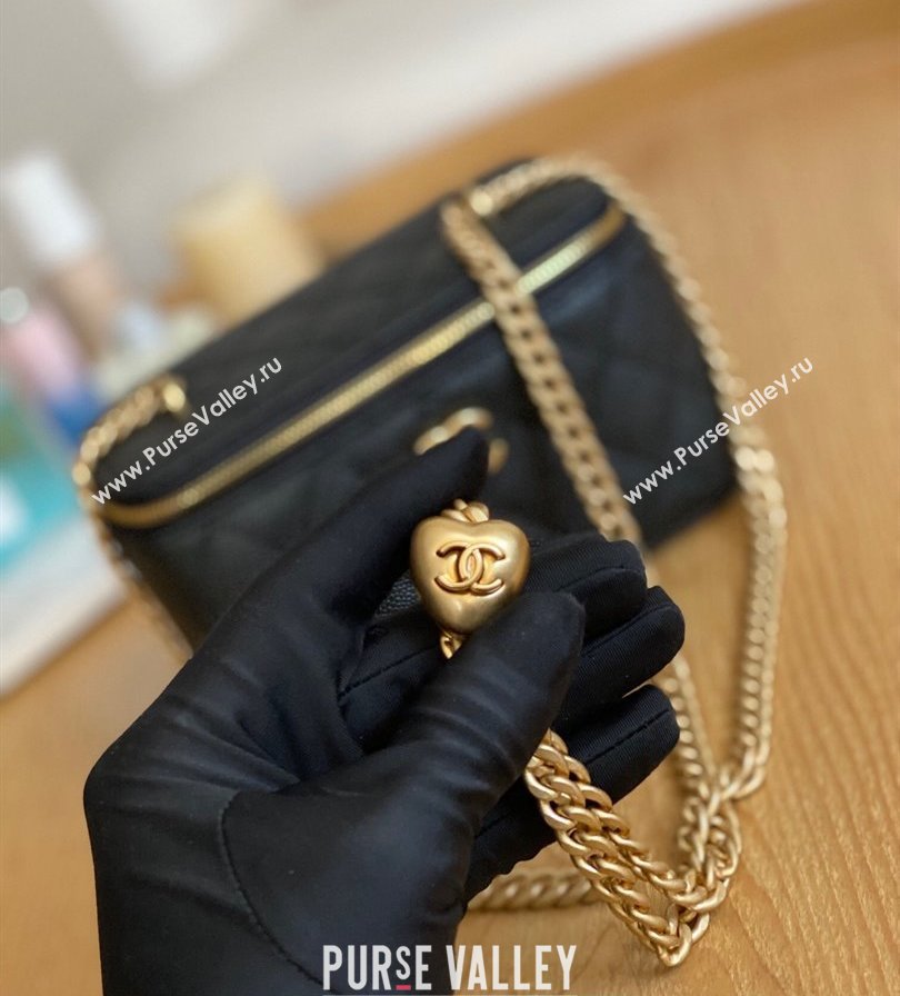 Chanel Small Sweet Heart Vanity Case Bag 81247 in Grained Calfskin Black (yingfeng-23101101)