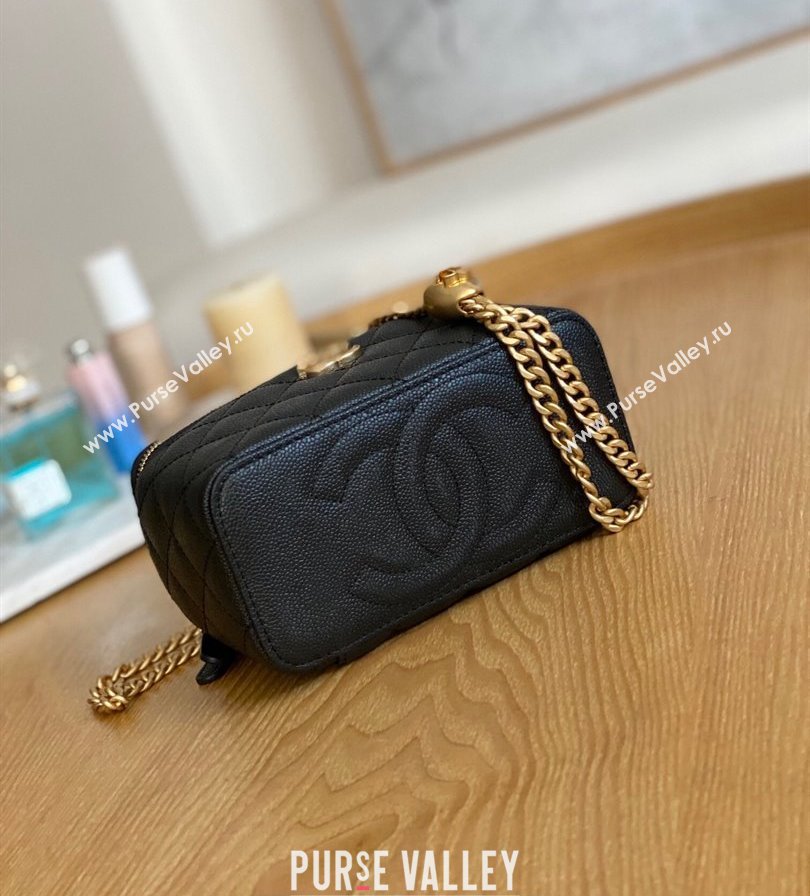Chanel Small Sweet Heart Vanity Case Bag 81247 in Grained Calfskin Black (yingfeng-23101101)