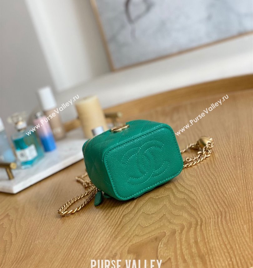 Chanel Mini Sweet Heart Vanity Case Bag 81246 in Grained Calfskin Green (yingfeng-23101118)