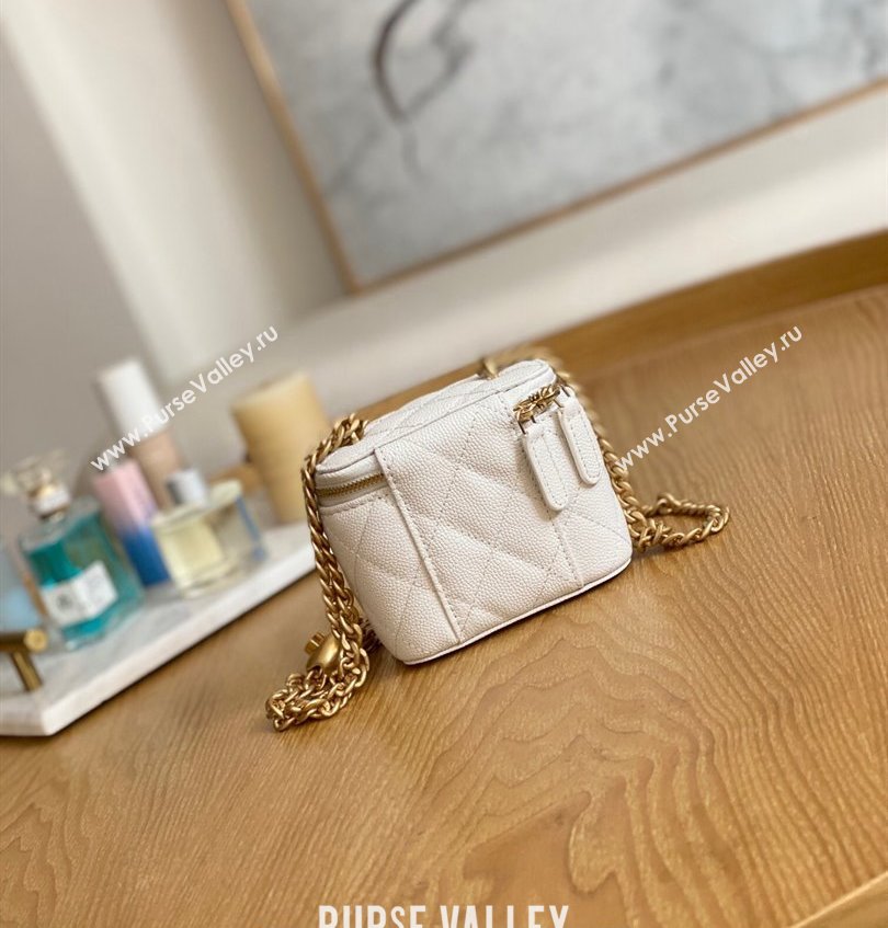 Chanel Mini Sweet Heart Vanity Case Bag 81246 in Grained Calfskin White (yingfeng-23101116)