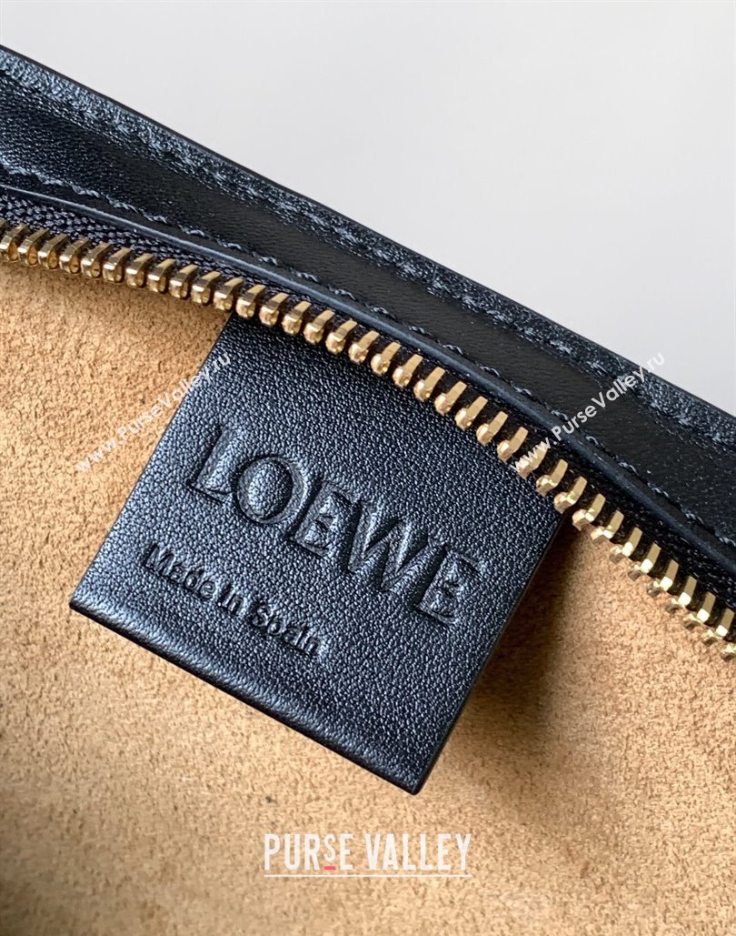 Loewe Cropped Puzzle Fold bag in shiny calfskin Black (xinyidai-23101418)