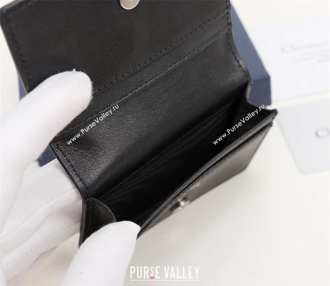 Dior Flap Card Holder in Black Grained Calfskin with CD Icon Signature (ziyin-23101330)