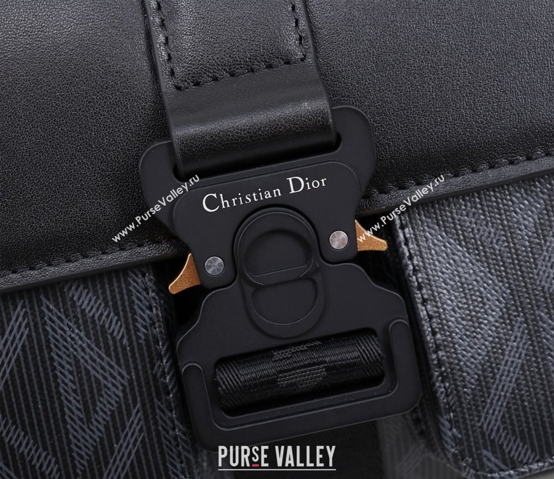 Dior Hit The Road Bag with Strap in Black CD Diamond Canvas (ziyin-23101344)