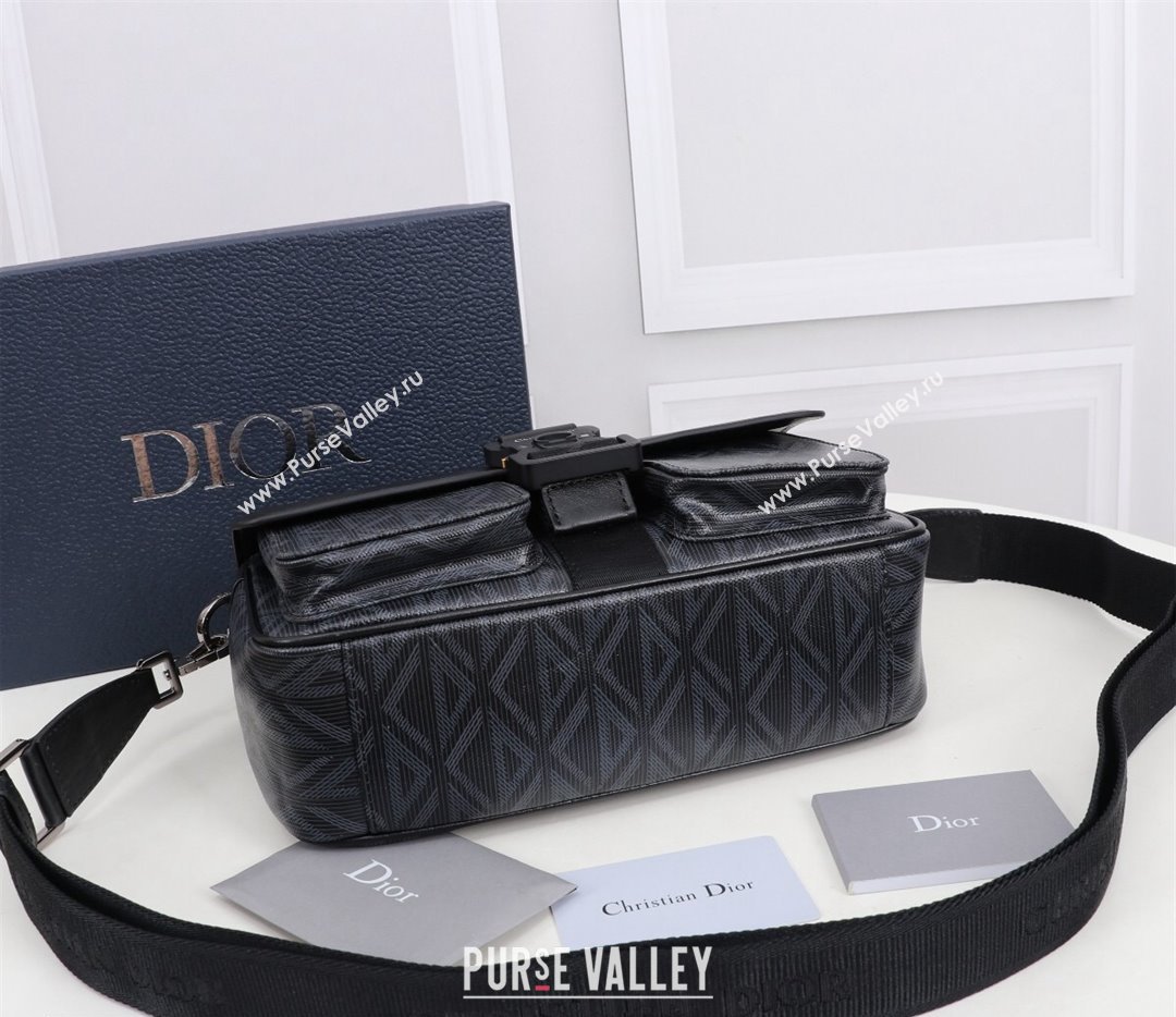 Dior Hit The Road Bag with Strap in Black CD Diamond Canvas (ziyin-23101344)