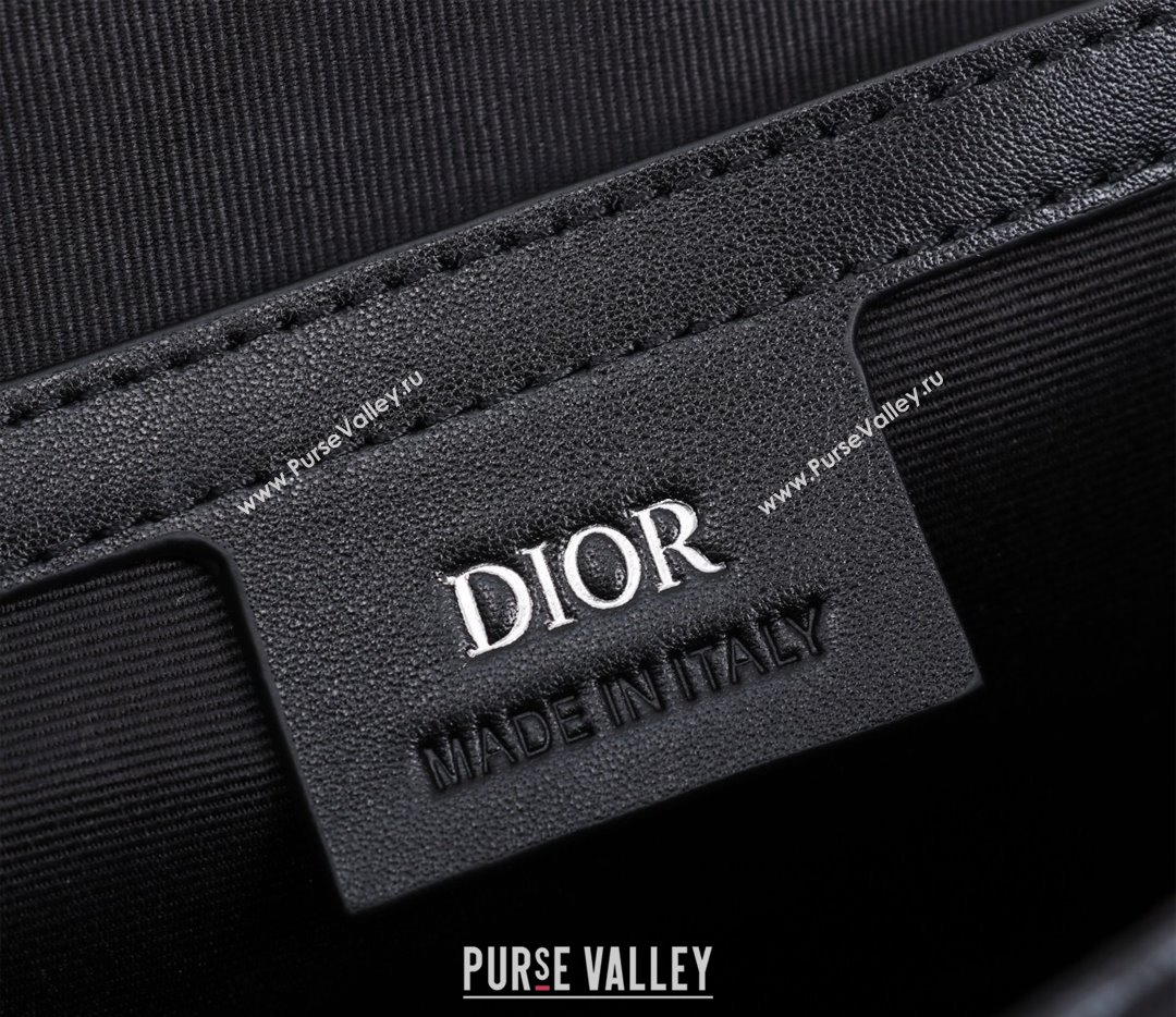 Dior Hit The Road Bag with Strap in Black CD Diamond Canvas (ziyin-23101344)