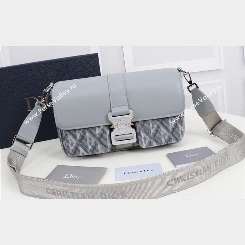 Dior Hit The Road Bag with Strap in Gray CD Diamond Canvas (ziyin-23101345)
