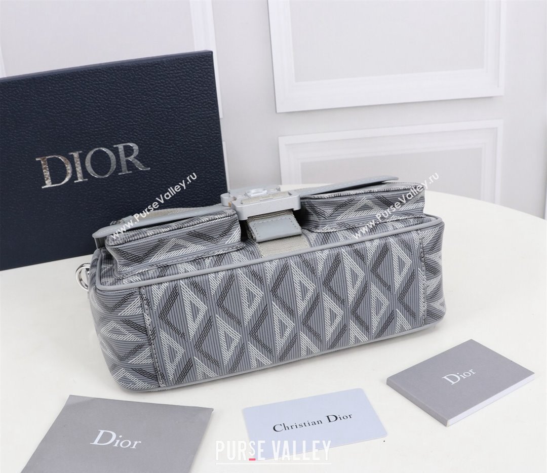 Dior Hit The Road Bag with Strap in Gray CD Diamond Canvas (ziyin-23101345)