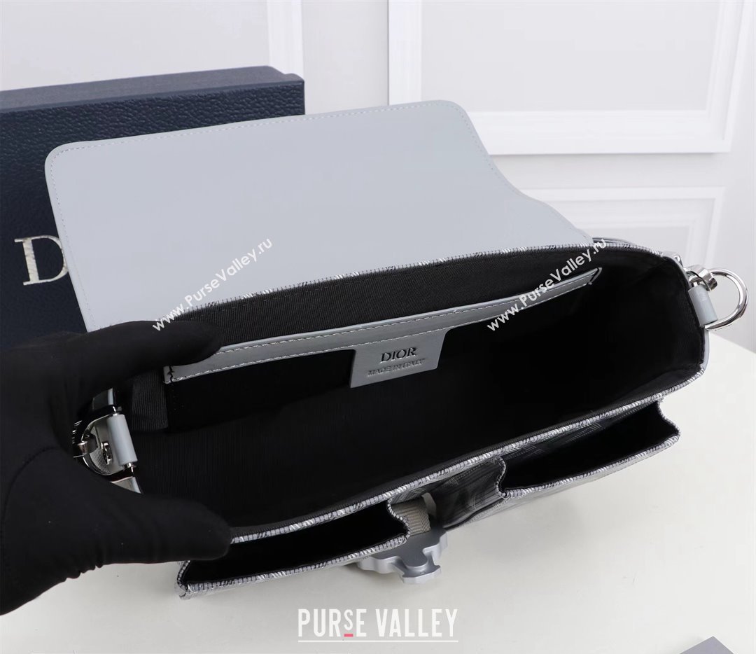 Dior Hit The Road Bag with Strap in Gray CD Diamond Canvas (ziyin-23101345)