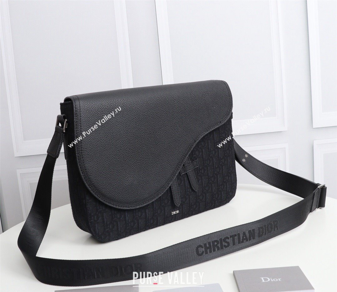 Dior Mini Saddle Messenger Bag in Black Dior Oblique Jacquard (ziyin-23101337)