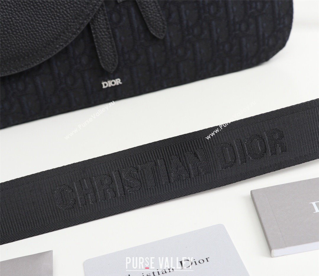 Dior Mini Saddle Messenger Bag in Black Dior Oblique Jacquard (ziyin-23101337)