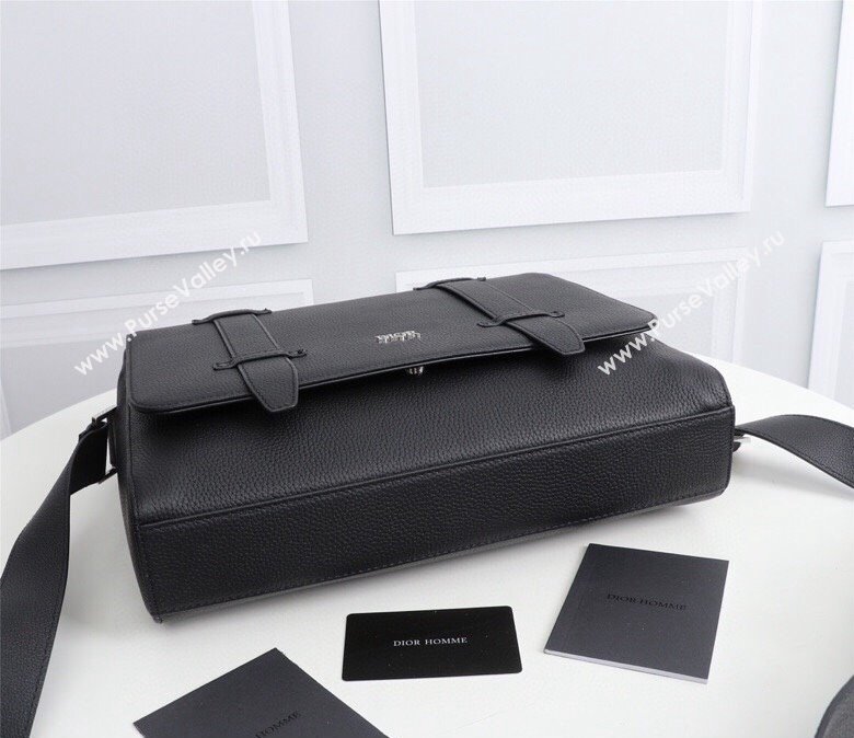 Dior Messenger Bag in Black Grained Calfskin (ziyin-23101335)