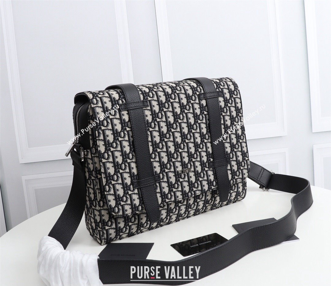 Dior Messenger Bag in Beige and Black Dior Oblique Jacquard (ziyin-23101334)