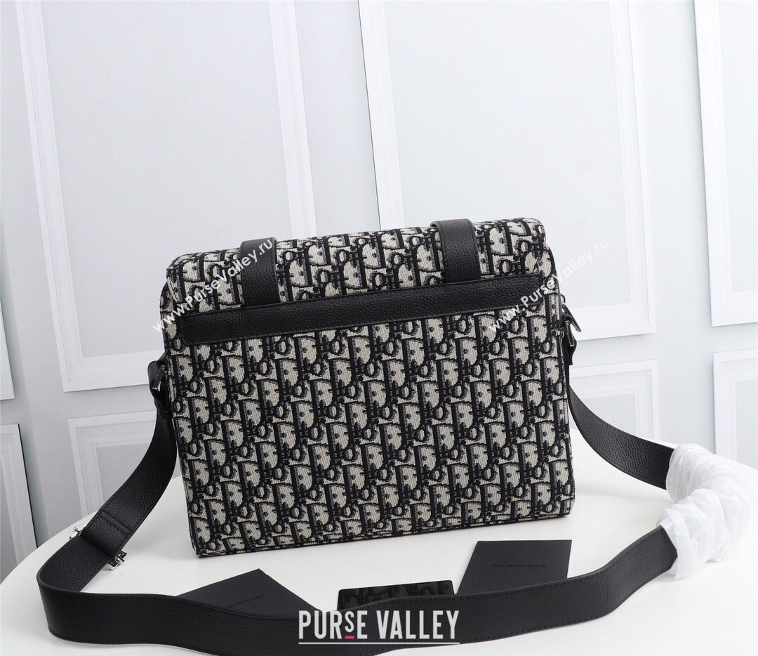 Dior Messenger Bag in Beige and Black Dior Oblique Jacquard (ziyin-23101334)