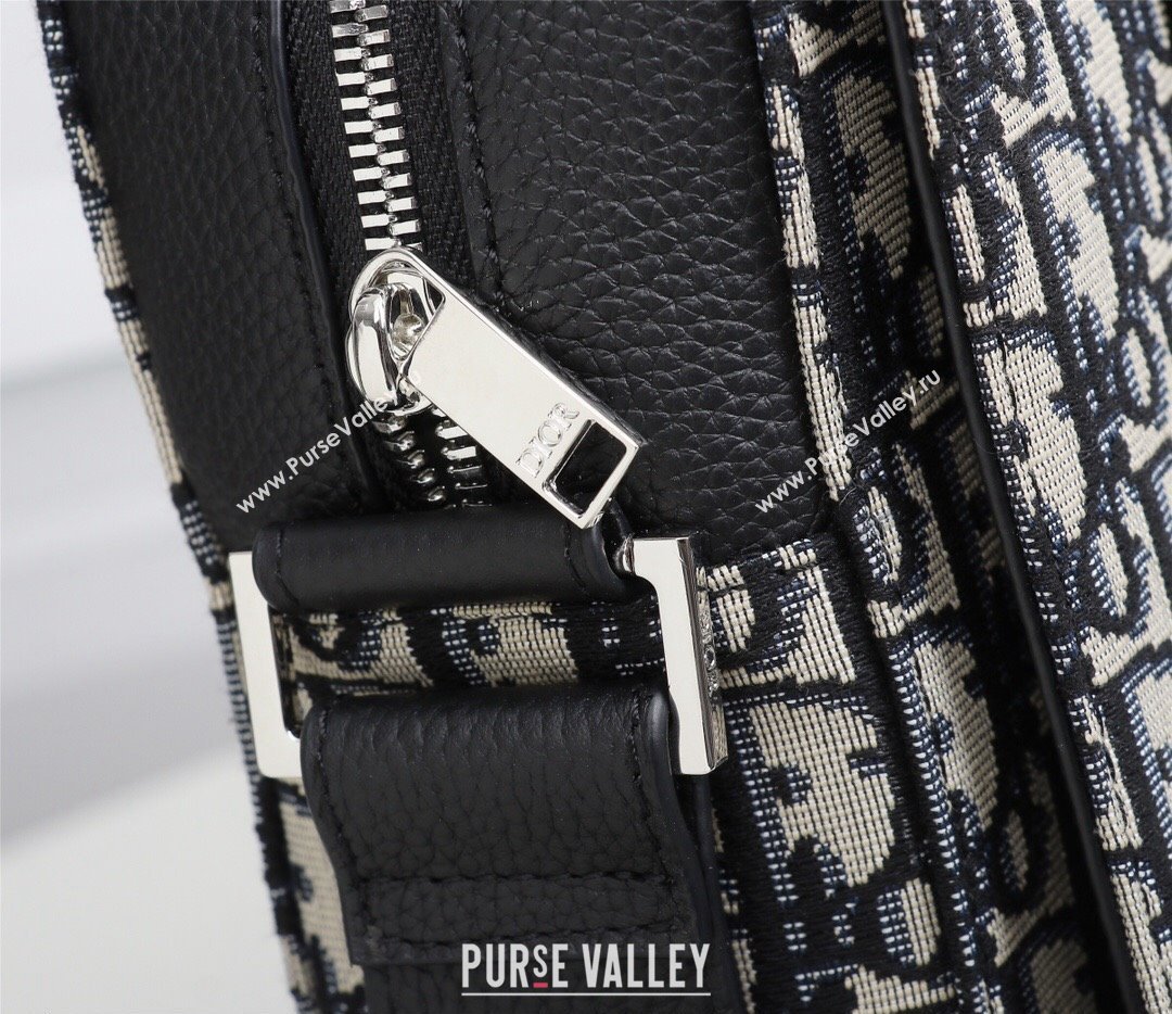 Dior Messenger Bag in Beige and Black Dior Oblique Jacquard (ziyin-23101334)
