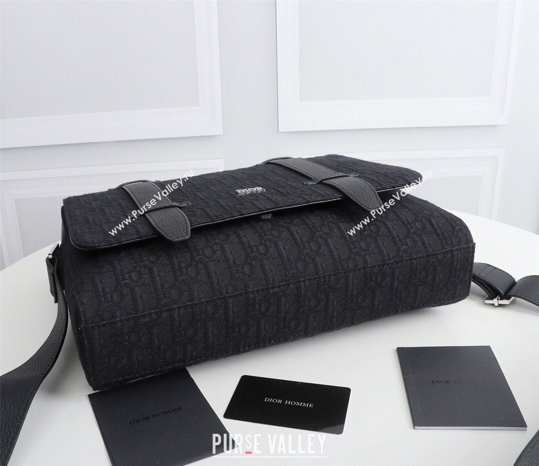 Dior Messenger Bag in Black Dior Oblique Jacquard (ziyin-23101333)