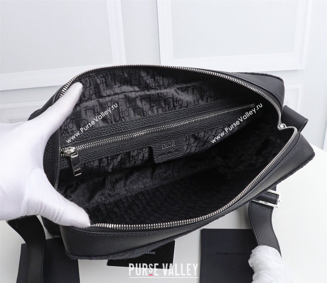 Dior Messenger Bag in Black Dior Oblique Jacquard (ziyin-23101333)