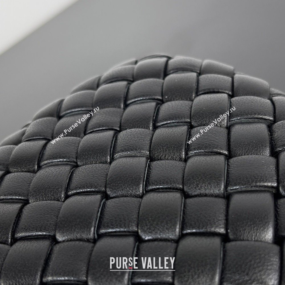 Bottega Veneta Padded Intreccio leather Knot Minaudiere clutch Bag Black 2023 (misu-23110136)