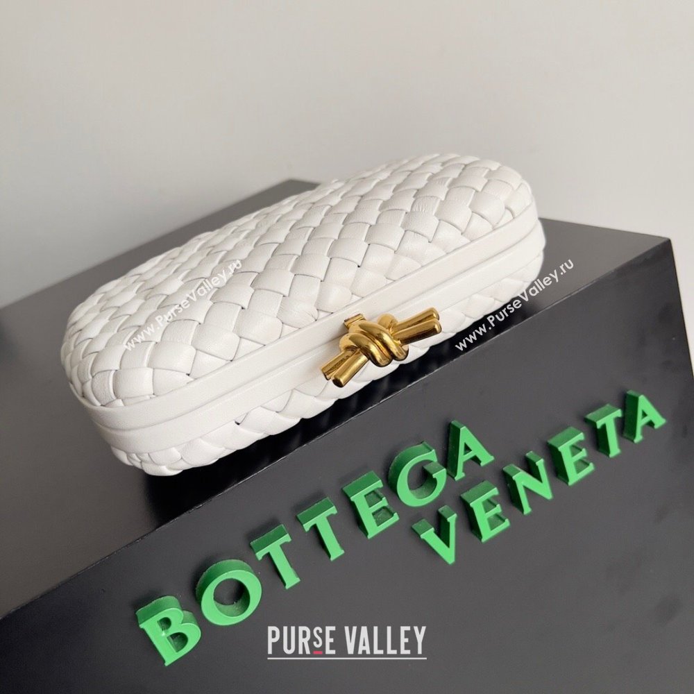 Bottega Veneta Padded Intreccio leather Knot Minaudiere clutch Bag White 2023 (misu-23110137)