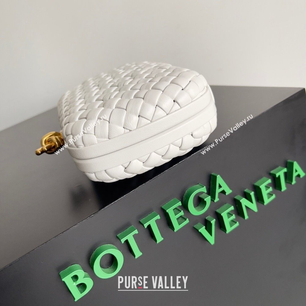 Bottega Veneta Padded Intreccio leather Knot Minaudiere clutch Bag White 2023 (misu-23110137)