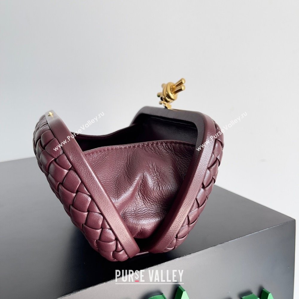 Bottega Veneta Padded Intreccio leather Knot Minaudiere clutch Bag Burgundy 2023 (misu-23110139)